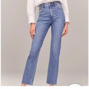 25 0 Abercrombie ultra high rise the ankle straight jean